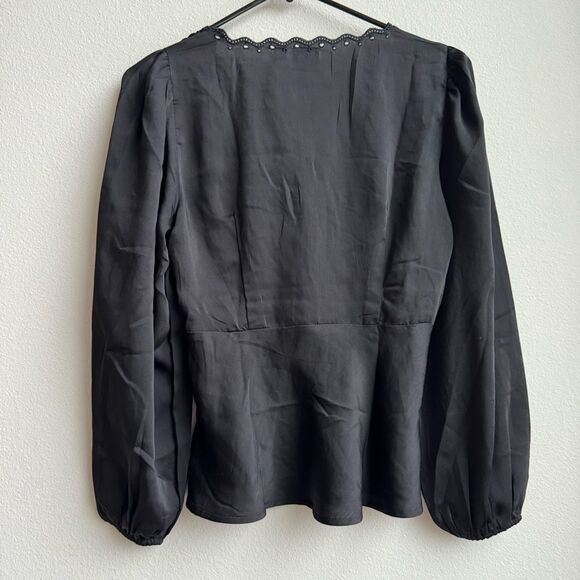 NWT Gap Babydoll Blouse Womens Small Scallop Eyelet Satin Black Office Bow Top - Picture 5 of 7